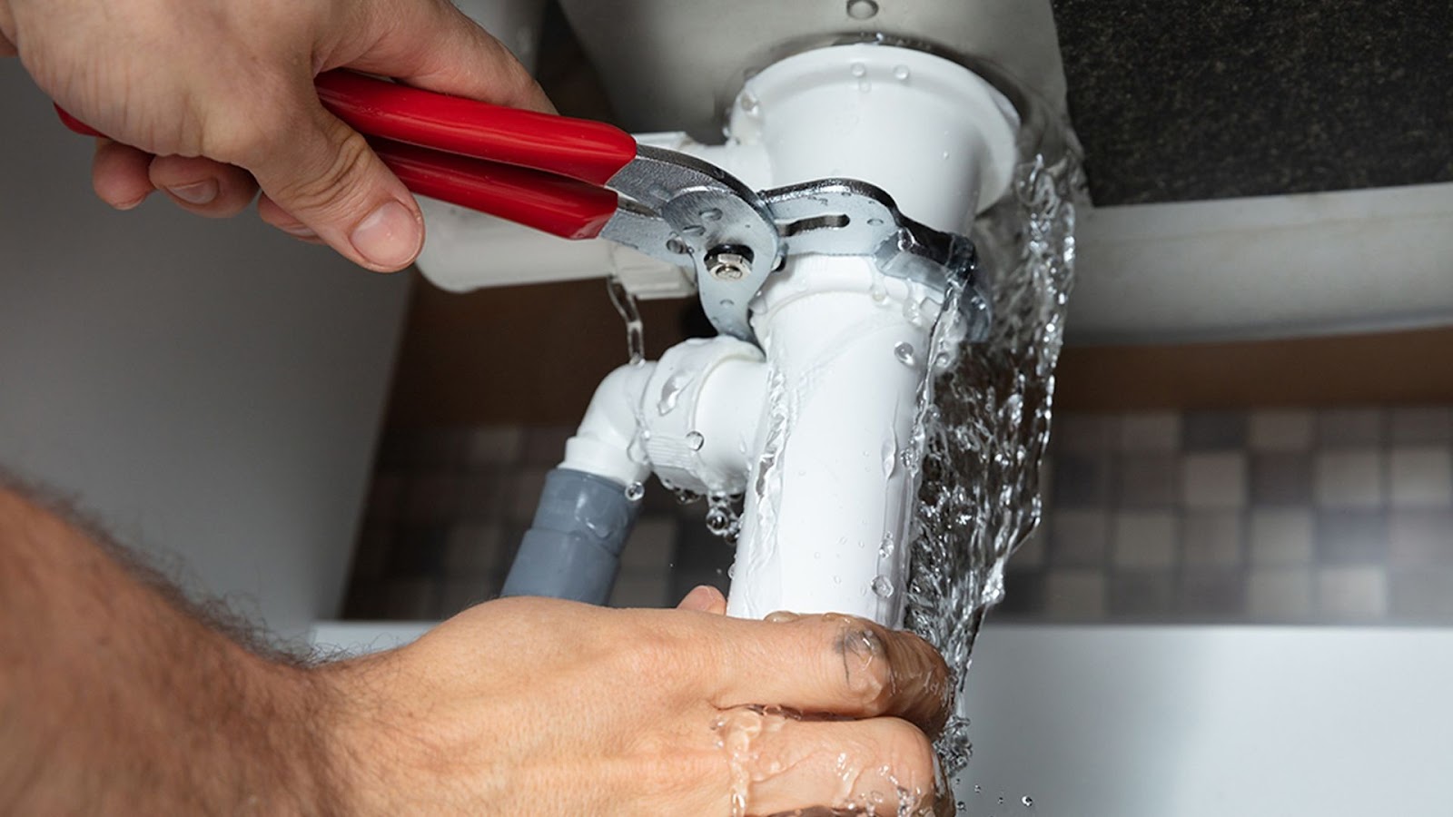 24/7 Emergency Plumbing Services for You to Handle Any Crisis 
