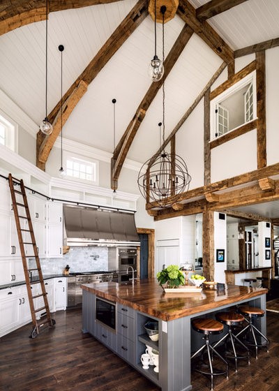 Rustic Farmhouse Kitchen Design